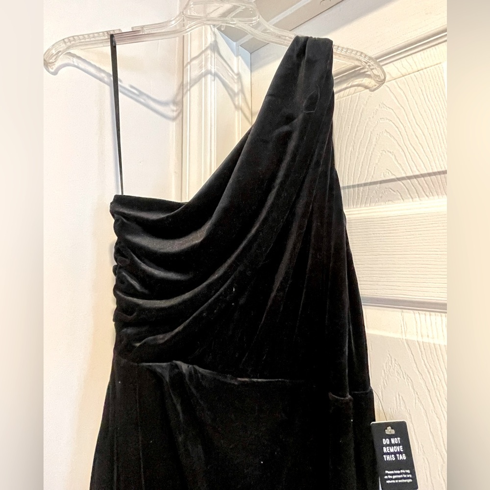 Express One Shoulder Evening Dress - Picture 3 of 5